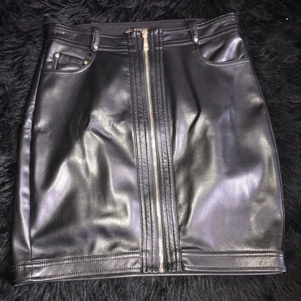 GUESS black leather skirt